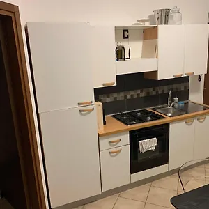 Incantevole A Centro Apartament