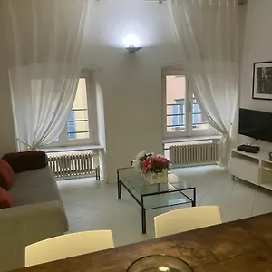 Cute And Cozy Centro Citta' Apartament